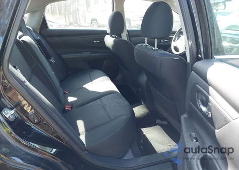 2017 Nissan Altima 2.5 S из США, поврежденный, VIN 1N4AL3AP7HC236587